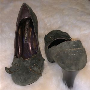 Vintage Suede Forest Green made in Spain heels